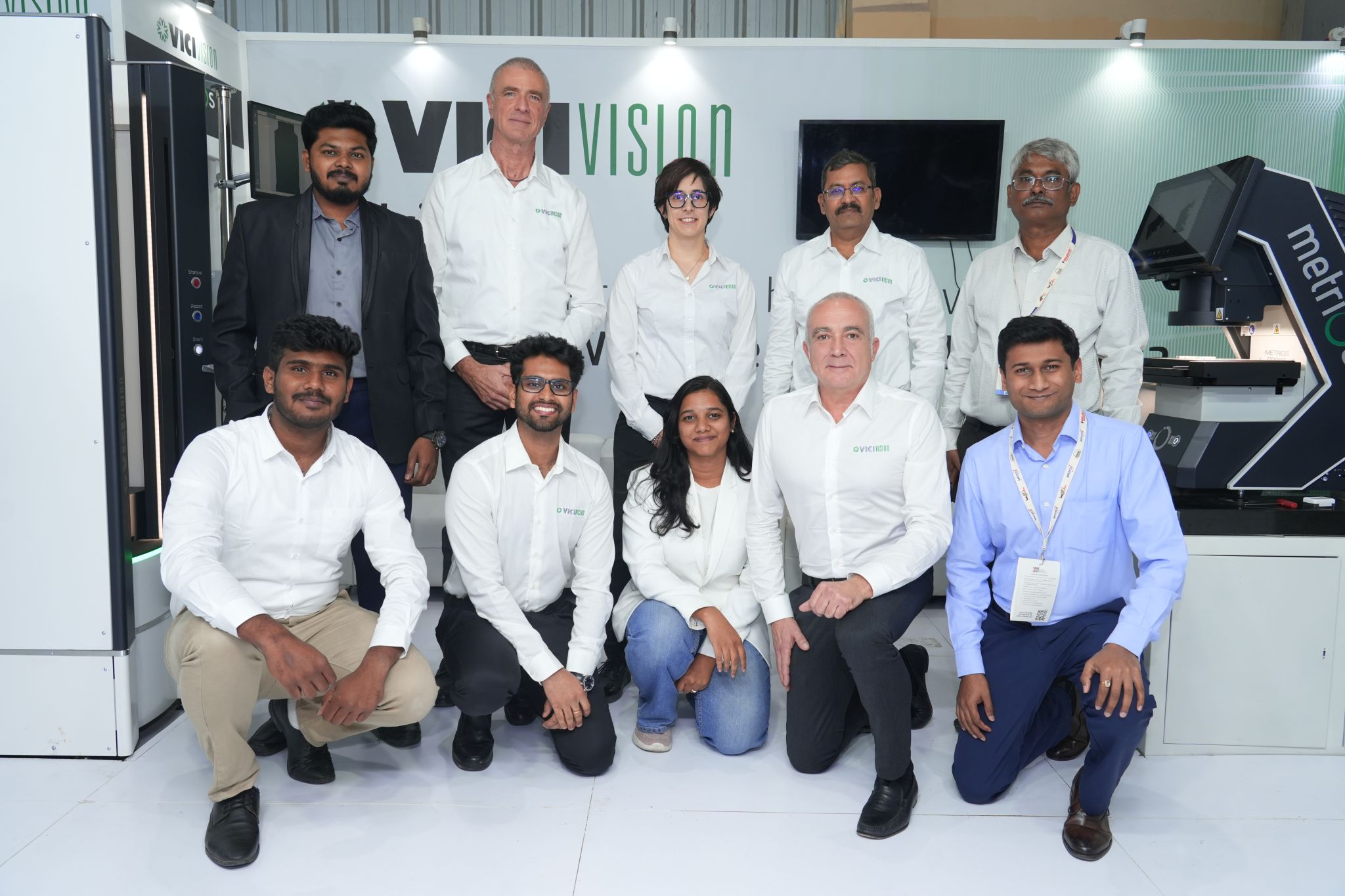 Foto di gruppo del team Vicivision India